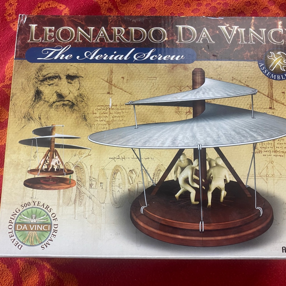 DaVinci toy